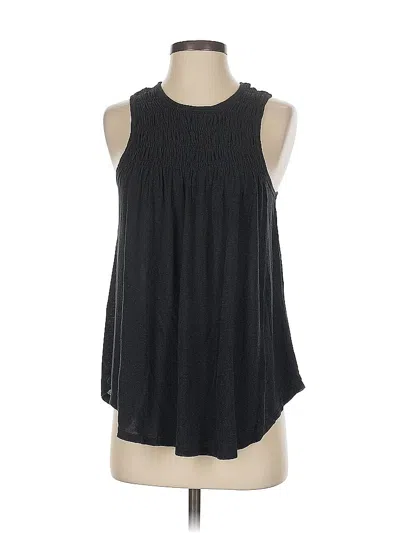 Pre-owned Universal Thread Sleeveless T-shirt In Black