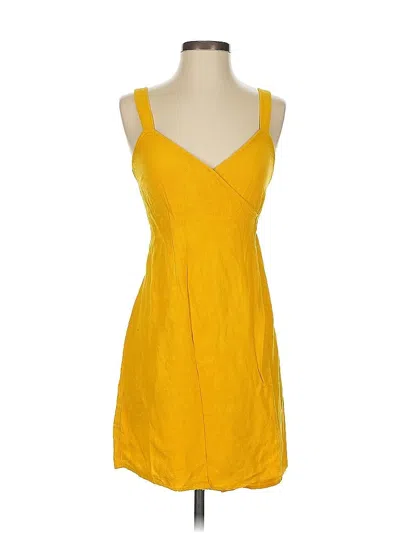 Pre-owned Universal Thread Sleeveless Top Yellow Sweetheart Neckline Tops