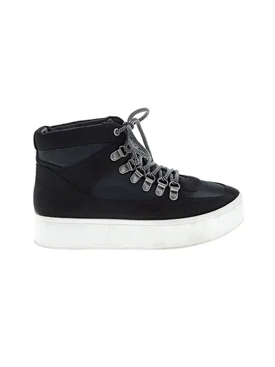 Pre-owned Universal Thread Sneakers In Black