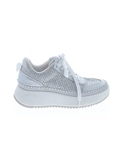 Pre-owned Universal Thread Sneakers In Silver