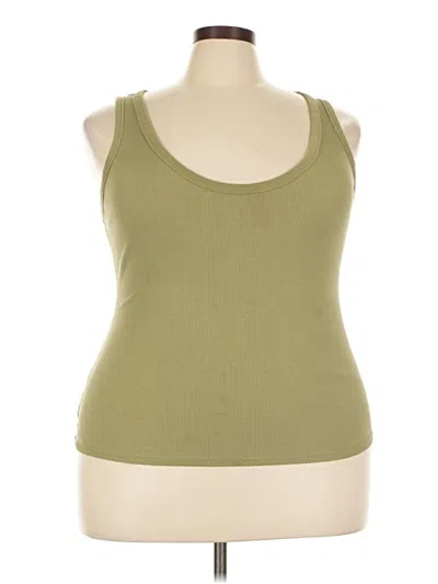Pre-owned Universal Thread Tank Top Green Halter Neckline Tops