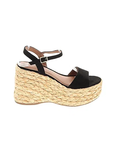 Pre-owned Universal Thread Wedges In Black