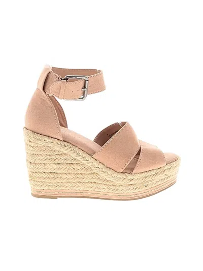 Universal Thread Wedges In Pink