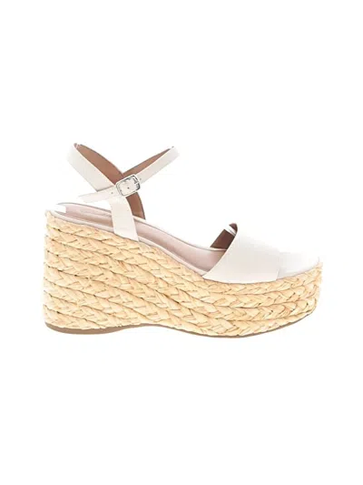 Pre-owned Universal Thread Wedges In White