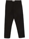 Universal Works Tapered-chino In Schwarz