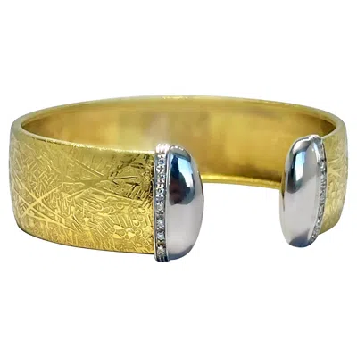 Pre-owned Unoaerre Open Front 18k Gold Acid Etched Cuff With Diamonds By Italian Designer  In Multi