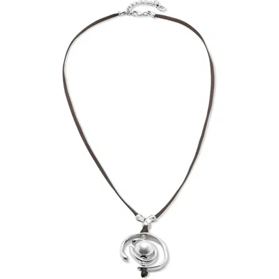 Unode50 Pearl  Leather Necklace In Black