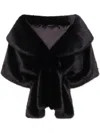 Unreal Fur Champagne Wrap In 黑色