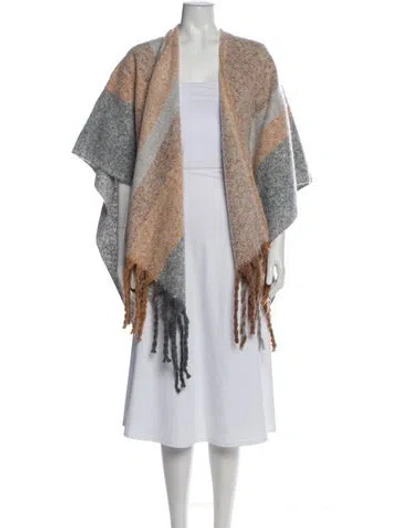 Pre-owned Unreal Fur Colorblock Pattern Shawl W/ Tags In Gray