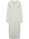 Unreal Fur Romantique Coat In 白色
