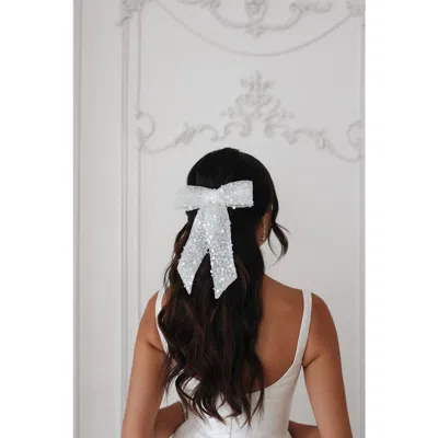 Untamed Petals Anna Sparkle Bow In White