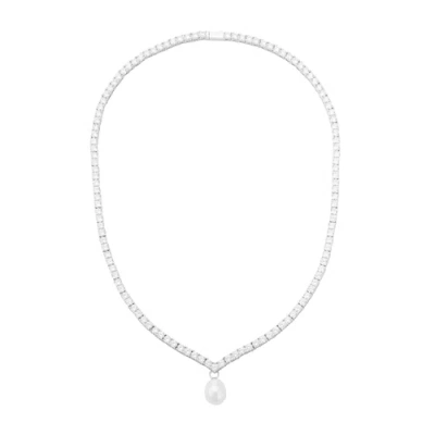 Untamed Petals Aura Crystal Necklace In Silver
