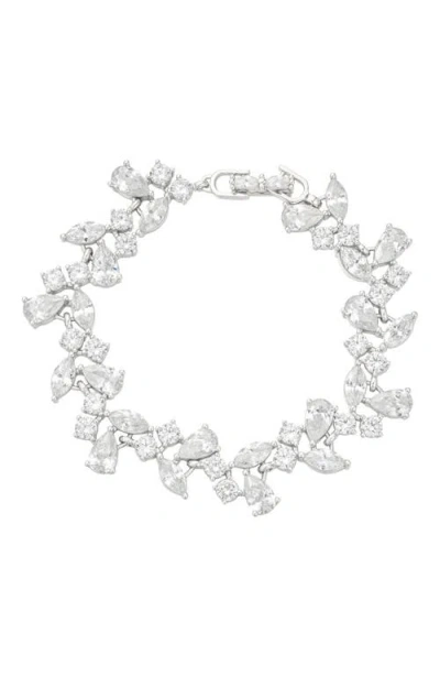 Untamed Petals Cami Crystal Bracelet In White