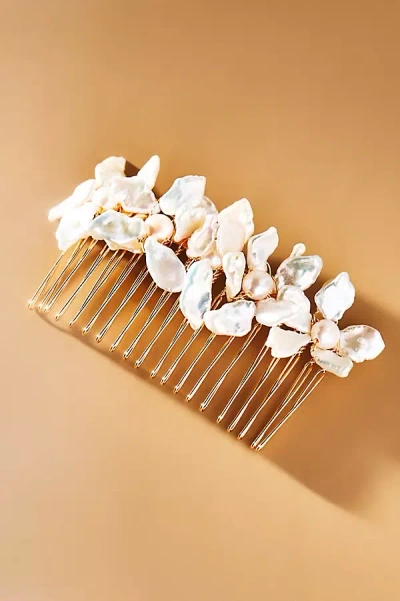 Untamed Petals Jules Pearl Hair Comb In Gold