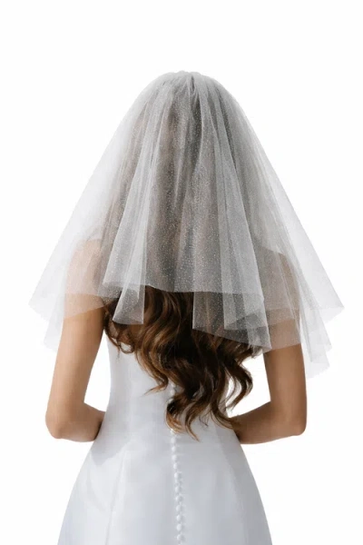 Untamed Petals Last Disco Mini Veil In White