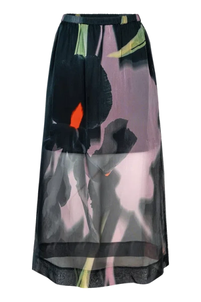 Untitled In Motion Untitled In Black