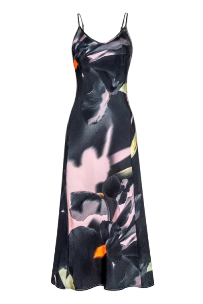 Untitled In Motion Untitled In Blue