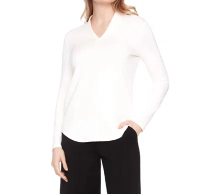 Up Butter Long-sleeve V-neck Top In Ivory In White