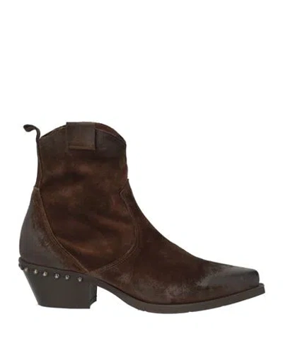 U.p.44 U. P.44 Woman Ankle Boots Dark Brown Size 6 Leather