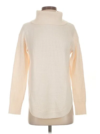 Upwest Turtleneck Sweater In Ivory