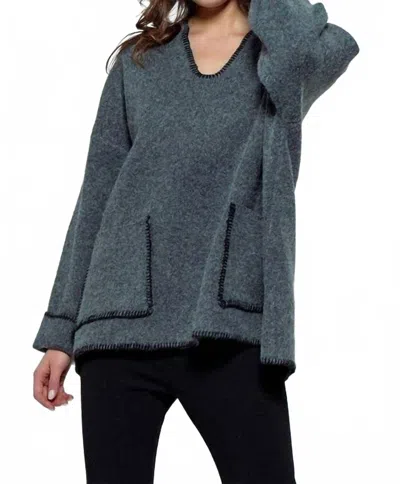 Urban Daizy Aura Knit Pullover Sweater In Charcoal In Gray