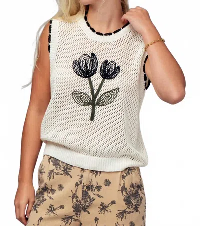 Urban Daizy Boho Tulip Embroidery Crochet Vest In Ivory In White