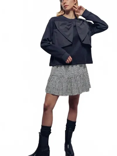 Urban Daizy Bow Sweatshirt In Black