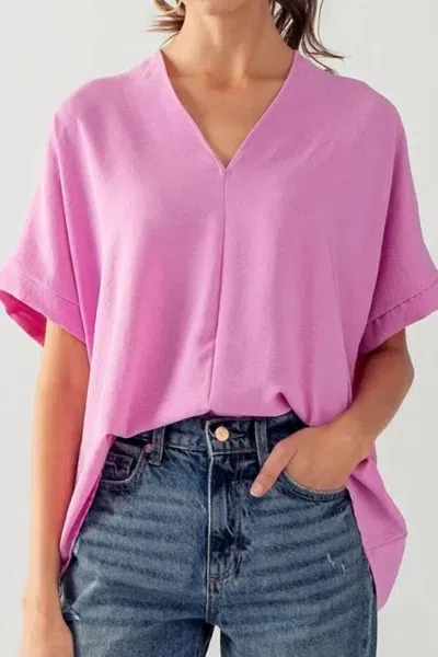 Urban Daizy Breezy Airflow V-neck Top In Bubble Pink In Purple