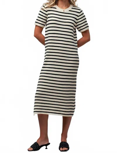 Urban Daizy Brinley Crochet Knit Short Sleeve Midi Dress In Striped Black In Multi