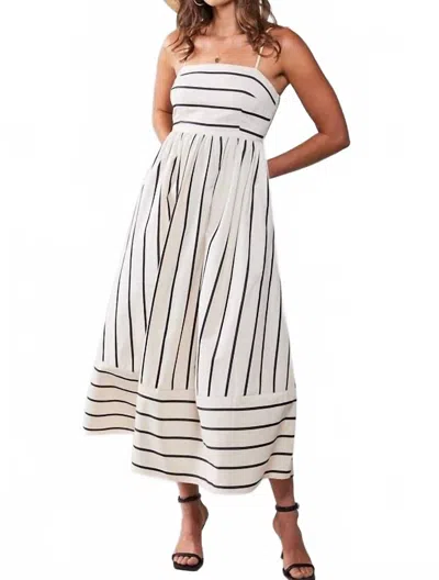 Urban Daizy Everyday Maxi Dress In Cream In White