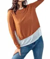 Urban Daizy Layered Pullover Sweater In Rust In Brown