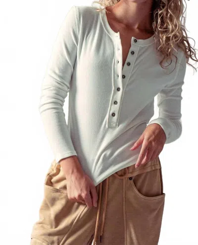 Urban Daizy Long Sleeve Henley Top In White In Multi