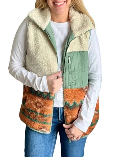 Urban Daizy Sherpa Fleece Tribal Print High Neck Vest In Ivory In Multi