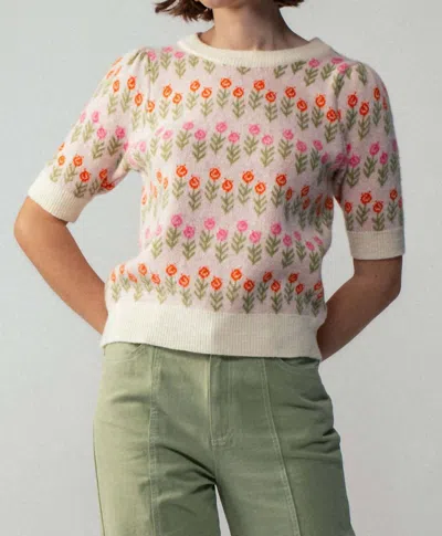 Urban Daizy Short Sleeve Floral Knit Sweater In Ivory In Multi