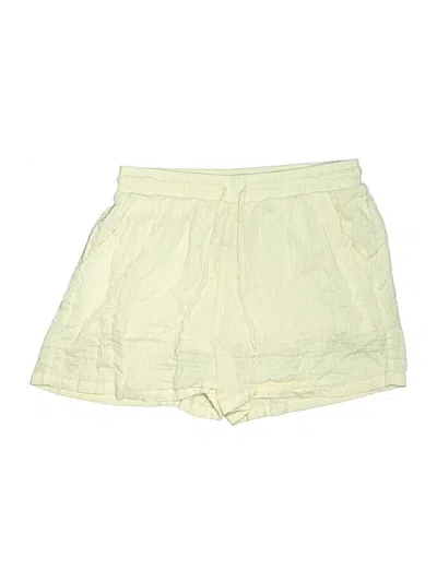 Pre-owned Urban Daizy Shorts In Yellow