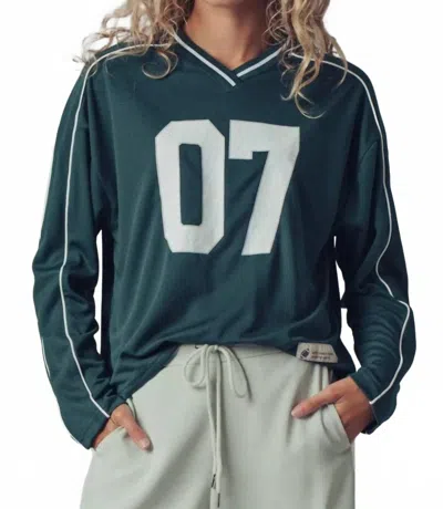 Urban Daizy Varsity 07 Graphic V-neck Jersey Top In Hunter In Green