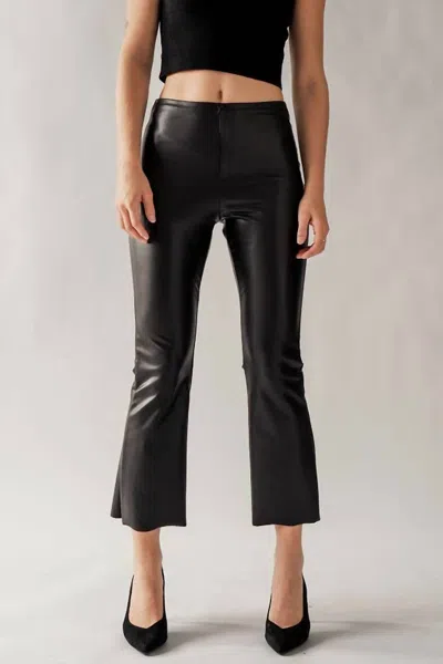 Urban Daizy Vegan Cropped Flare Pant In Black