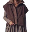 Urban Daizy Women's Quilted Collar Boxy Sherpa Vest In Brown In Brown