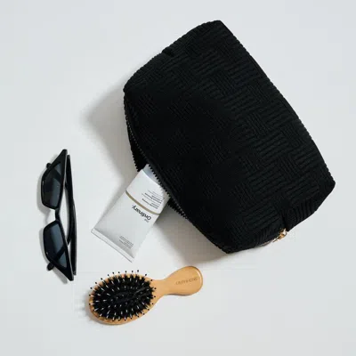 Urban Expressions Handbags Hatchway Cosmetic & Travel Organizer Pouch In Black