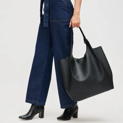 Urban Expressions Handbags Maeve Tote In Black