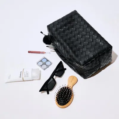 Urban Expressions Handbags Weave & Wander Cosmetic & Travel Organizer Pouch In Multi