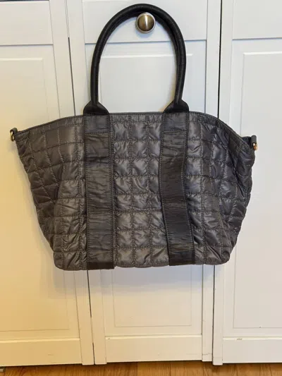 Urban Expressions Major Tote In Carbon In Gray