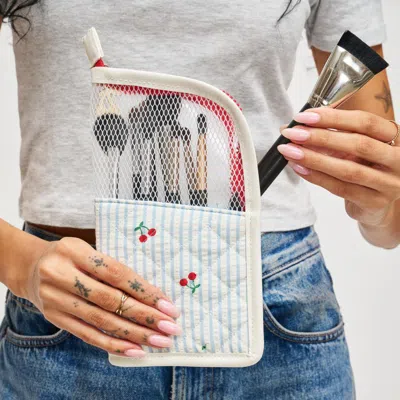 Urban Expressions Makeup Mvp Brush Holder In White