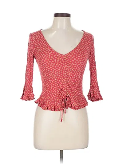 Pre-owned Urban Outfitters 3/4 Sleeve Top Red Floral Pattern V Neck Tops