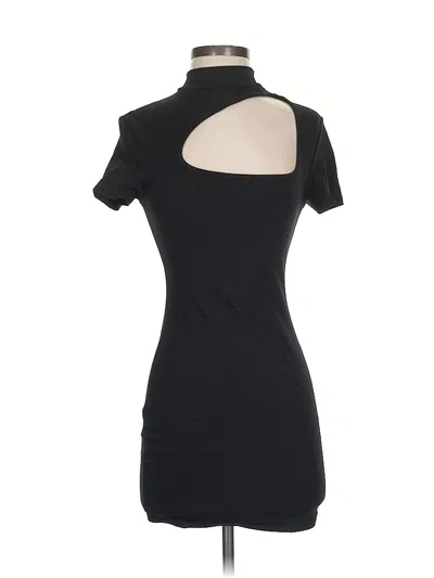 Pre-owned Urban Outfitters Casual Dress In Black