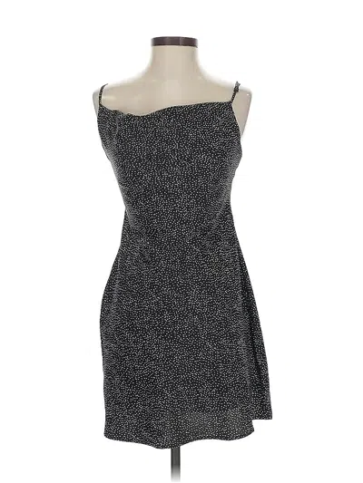 Pre-owned Urban Outfitters Casual Dress In Black