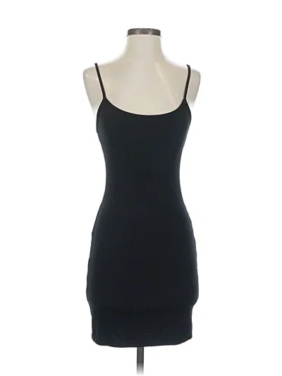 Pre-owned Urban Outfitters Casual Dress In Black