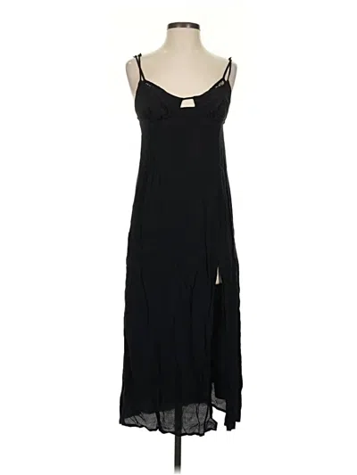 Pre-owned Urban Outfitters Casual Dress In Black