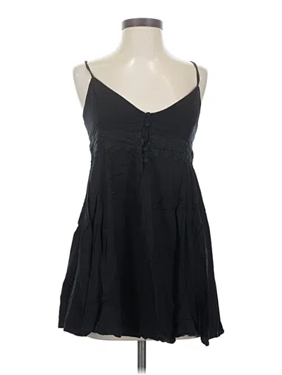 Pre-owned Urban Outfitters Casual Dress In Black