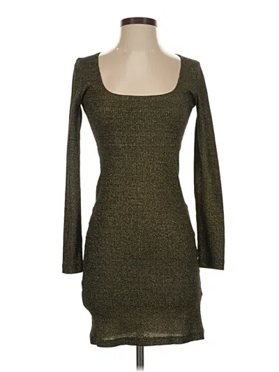 Pre-owned Urban Outfitters Casual Dress In Brown